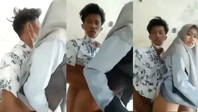 Jilbab SMA Nakal Diewe Pacar Di Tempat Sepi